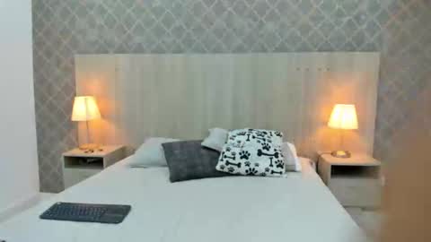 Julieta Robertson online show from 03-16-26, 03:56