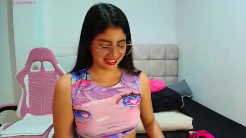 julieta_rose19 online show from 02-28-26, 12:00
