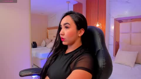 Snapshot of julieta_rose__ chatting on 05-02-26, 09:53 online show from 05-02-26, 09:53