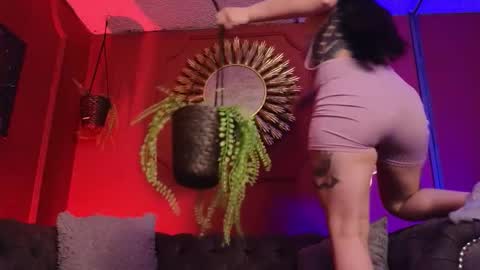  Julieta  online show from 11-12-25, 11:54