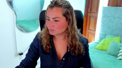 Snapshot of julieta_star69 chatting on 10-04-25, 07:45 julieta_star69 online show from 10-04-25, 07:45