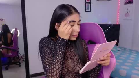 Julieta online show from 03-17-26, 01:25