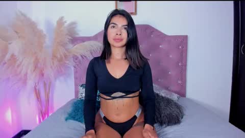 Snapshot of julietagames69 chatting on 09-26-25, 03:21 Julieth Gomez online show from 09-26-25, 03:21