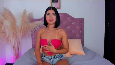 Snapshot of julietagames69 chatting on 11-03-25, 03:19 Julieth Gomez online show from 11-03-25, 03:19