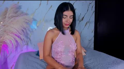 Snapshot of julietagames69 chatting on 12-15-25, 12:15 Julieth Gomez online show from 12-15-25, 12:15