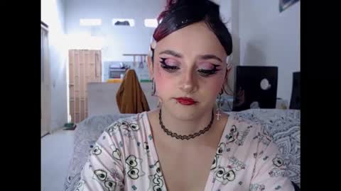 Julieta Jaguar online show from 04-18-26, 07:07