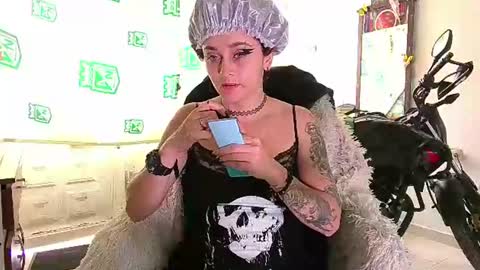 Snapshot of julietajaguar chatting on 06-13-26, 04:16 Julieta Jaguar online show from 06-13-26, 04:16