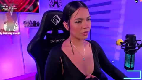 Julieta  online show from 10-24-25, 01:13