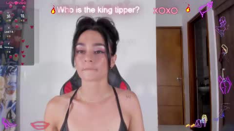 serafelle online show from 01-15-25, 05:50