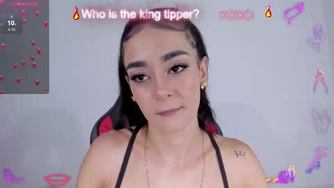 serafelle online show from 10-20-25, 06:52