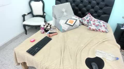 julieth_allen online show from 10-16-25, 12:44