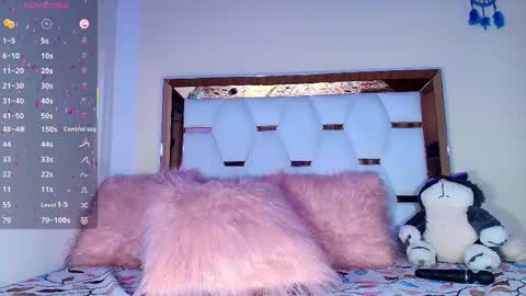 Snapshot of julieth_rossi chatting on 03-01-25, 07:30 julieth rossi online show from 03-01-25, 07:30