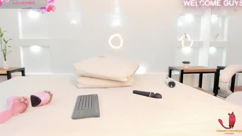 Snapshot of julietha_taylor chatting on 03-10-25, 06:05 Julietha online show from 03-10-25, 06:05