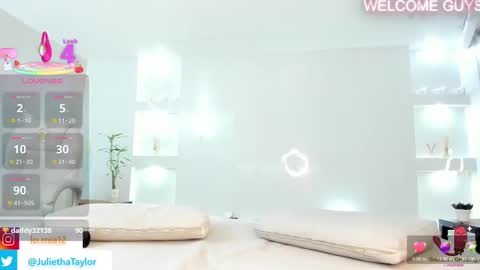 Snapshot of julietha_taylor chatting on 10-02-25, 01:12 Julietha online show from 10-02-25, 01:12