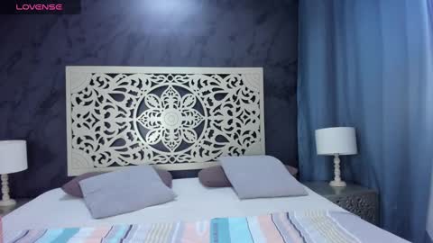 Snapshot of julietsofia chatting on 02-13-25, 07:52 Juliet online show from 02-13-25, 07:52