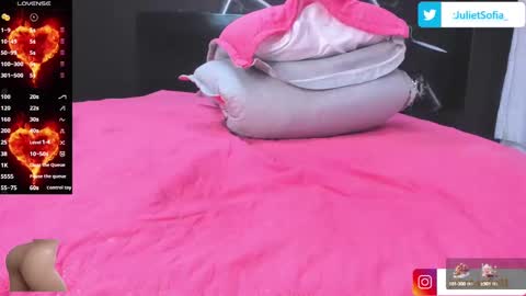 Snapshot of julietsofia chatting on 03-07-25, 12:26 Juliet online show from 03-07-25, 12:26