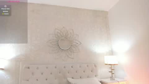 julietta    online show from 06-05-26, 12:00