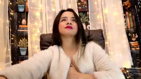 Julietta Jackson online show from 06-26-26, 05:50