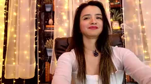 Julietta Jackson online show from 07-23-26, 10:08