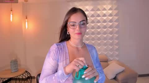 JULIETTA online show from 02-28-25, 06:20