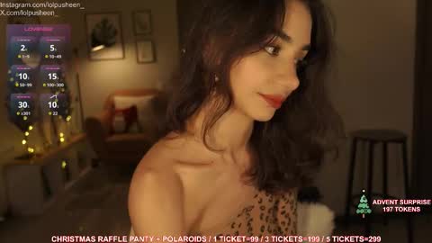 Juliette Dee online show from 12-15-25, 10:47