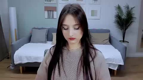 Snapshot of juliettemonli chatting on 06-06-26, 06:34 juliettemonli online show from 06-06-26, 06:34