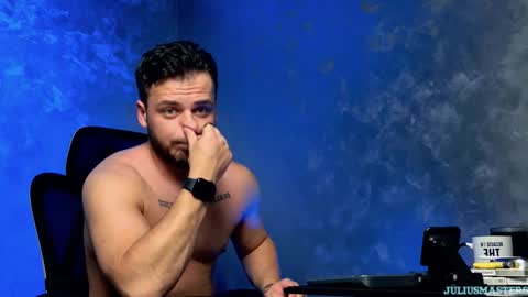 JULiUS   online show from 02-24-26, 08:29