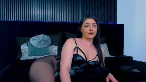 Julia online show from 03-13-26, 12:23