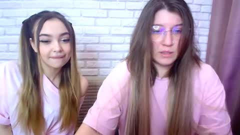 Snapshot of jullymood chatting on 03-08-26, 07:01 DoubleCherry online show from 03-08-26, 07:01