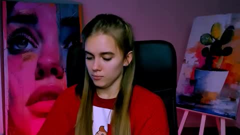 Snapshot of junewoods chatting on 11-28-25, 10:40 junewoods online show from 11-28-25, 10:40