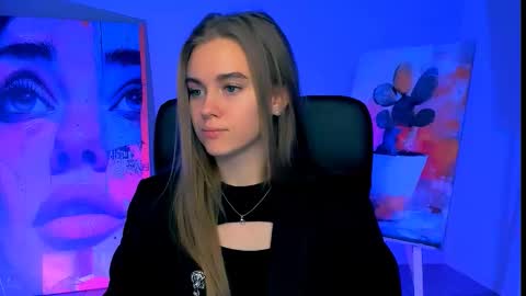 Snapshot of junewoods chatting on 12-03-25, 06:32 junewoods online show from 12-03-25, 06:32