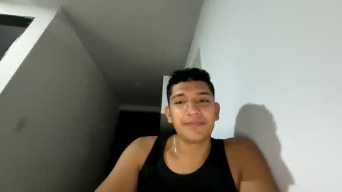junior_osorio_2 online show from 01-08-26, 04:37