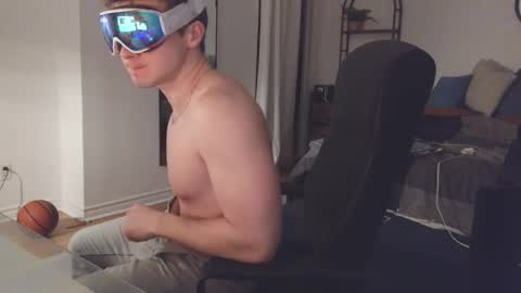 Snapshot of juniormadison69 chatting on 02-18-25, 12:04 Junior Madison online show from 02-18-25, 12:04