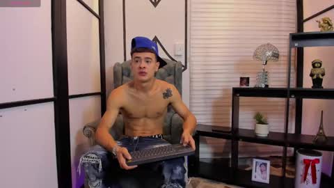 Junior online show from 10-02-25, 09:44