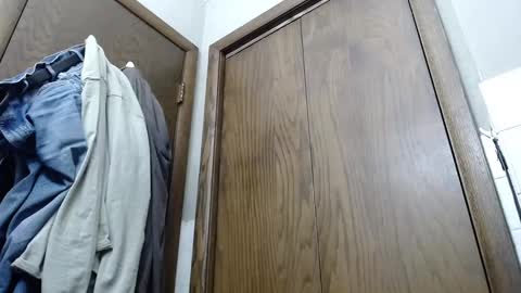 Snapshot of junk_yard_dog chatting on 01-07-25, 02:51 Dave online show from 01-07-25, 02:51