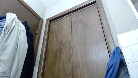 Snapshot of junk_yard_dog chatting on 01-24-25, 02:08 Dave online show from 01-24-25, 02:08