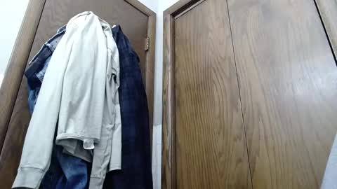 Snapshot of junk_yard_dog chatting on 02-09-25, 04:07 Dave online show from 02-09-25, 04:07