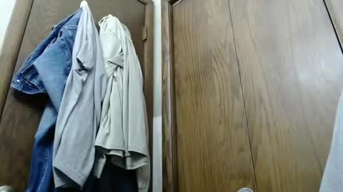 Snapshot of junk_yard_dog chatting on 10-23-25, 01:43 Dave online show from 10-23-25, 01:43