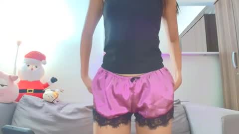 junovaughn online show from 12-18-25, 12:38