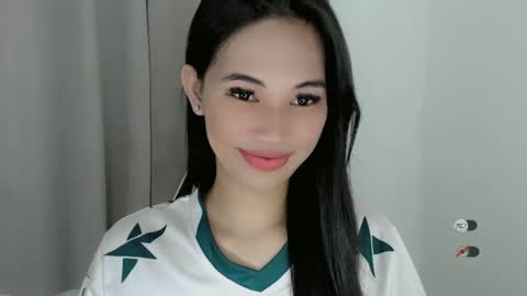 Snapshot of juny_lanyy chatting on 12-29-24, 07:43 Julia online show from 12-29-24, 07:43