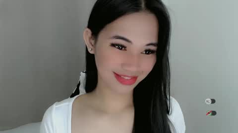 Snapshot of juny_lanyy chatting on 01-02-25, 10:33 Julia online show from 01-02-25, 10:33