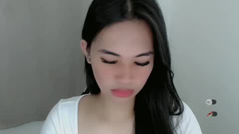 Snapshot of juny_lanyy chatting on 01-05-25, 03:11 Julia online show from 01-05-25, 03:11