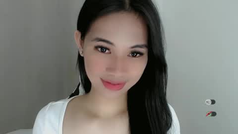 Snapshot of juny_lanyy chatting on 01-06-25, 05:59 Julia online show from 01-06-25, 05:59