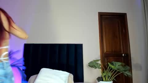 Jupiter Fox online show from 03-21-26, 12:48