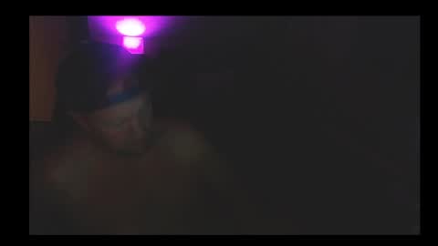 Snapshot of jusbeaz8722 chatting on 12-22-24, 03:33 JustnSide Unexxst online show from 12-22-24, 03:33