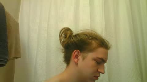 jusme_1218 online show from 12-15-25, 05:50