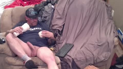 Snapshot of just4u2wantkikme chatting on 05-17-26, 06:44 justGerkinITinsta online show from 05-17-26, 06:44
