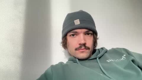 just_a_guy_with_a_big_cock online show from 01-13-26, 10:31