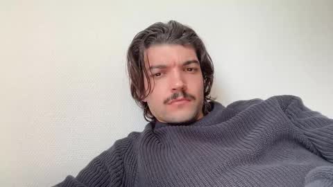 just_a_guy_with_a_big_cock online show from 03-22-26, 12:08