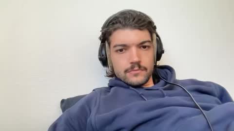 just_a_guy_with_a_big_cock online show from 03-29-26, 08:25